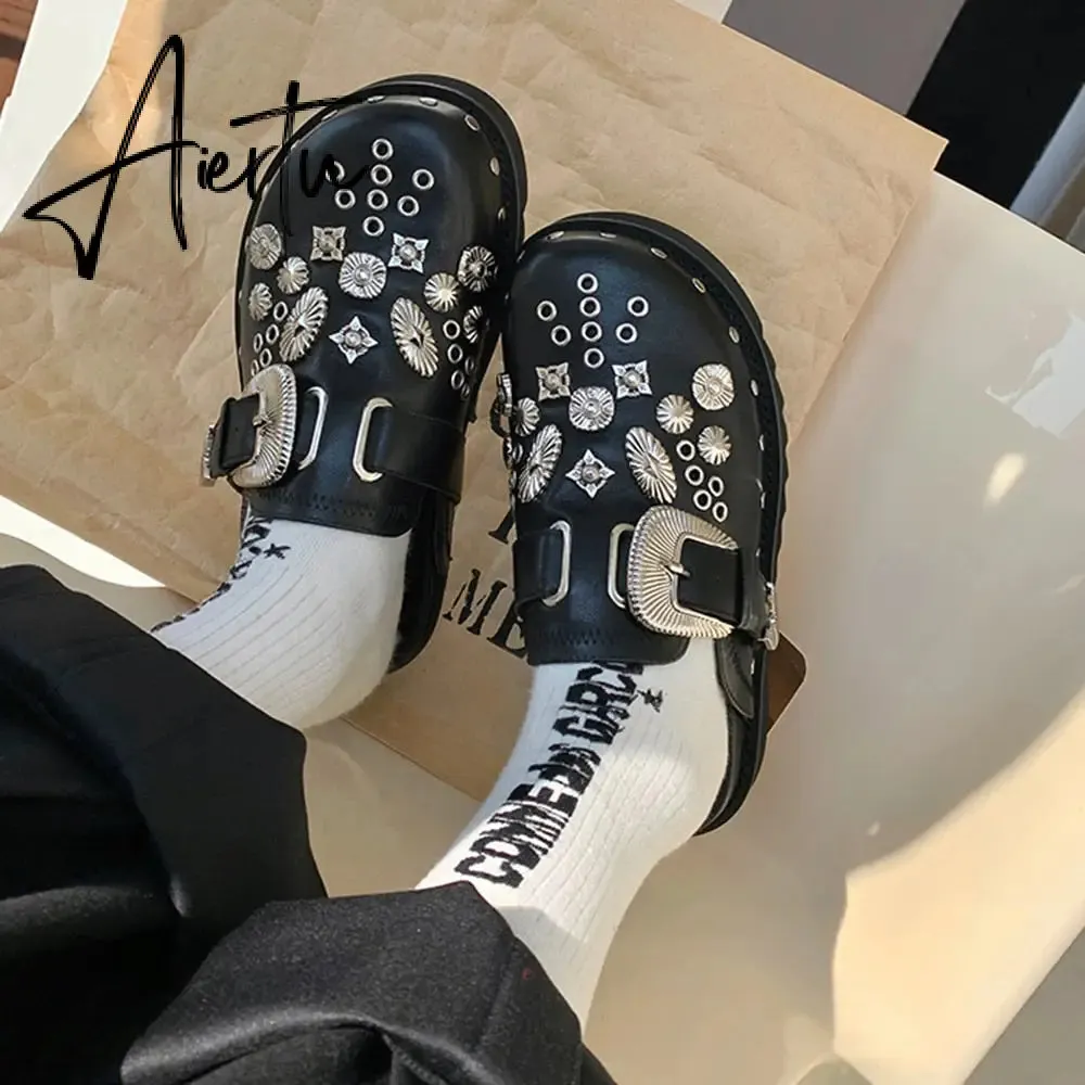 Aiertu  Women Slip-On Punk Mules Slippers Thick Sole Metal Rivet Decoration Cool Street Clogs Round Toe Casual Rome Beach Sandals Slides