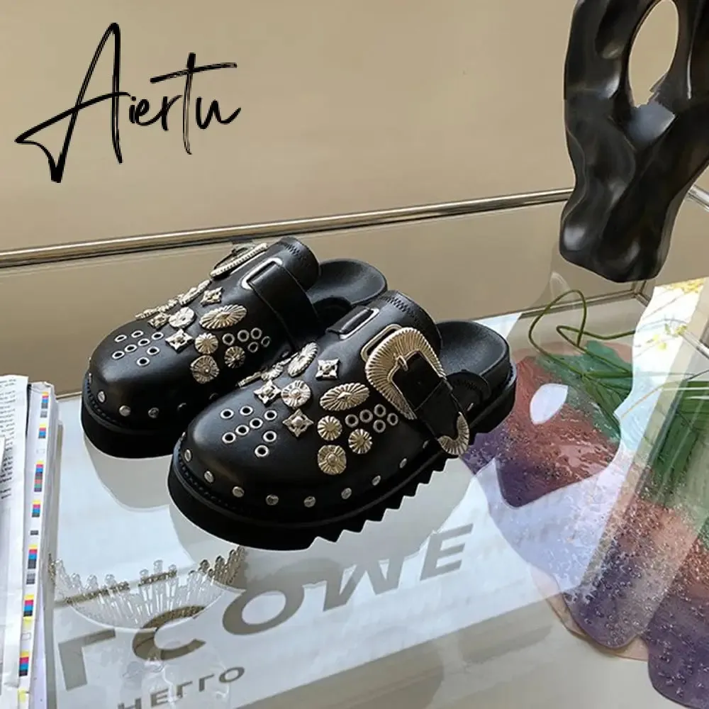 Aiertu  Women Slip-On Punk Mules Slippers Thick Sole Metal Rivet Decoration Cool Street Clogs Round Toe Casual Rome Beach Sandals Slides