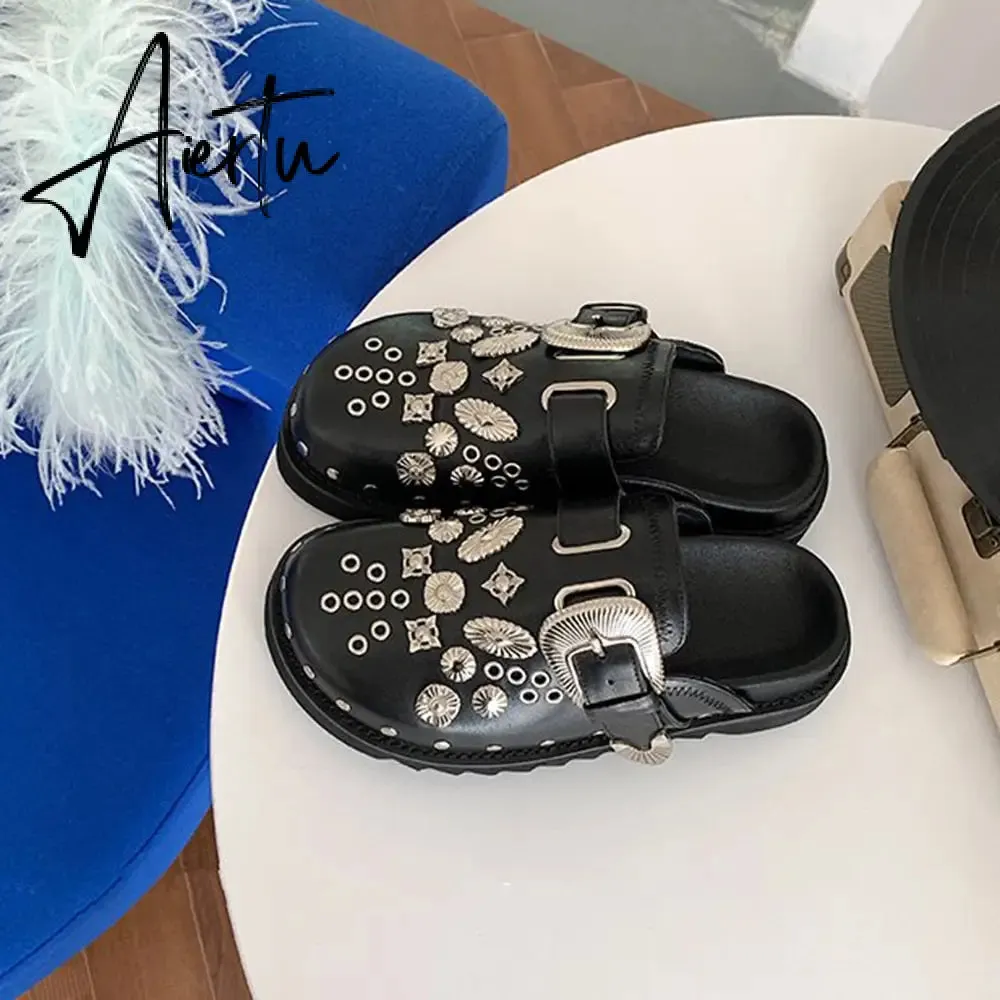 Aiertu  Women Slip-On Punk Mules Slippers Thick Sole Metal Rivet Decoration Cool Street Clogs Round Toe Casual Rome Beach Sandals Slides
