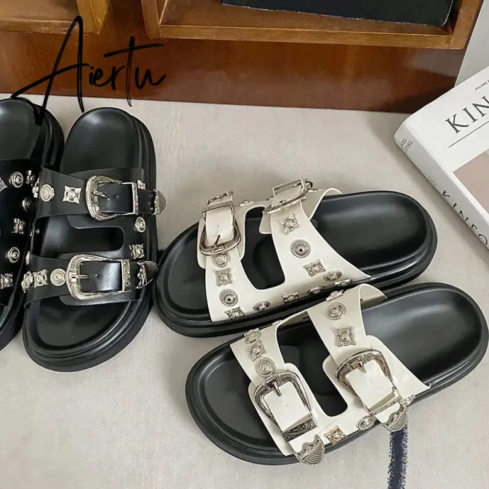 Aiertu  Women Slip-On Punk Mules Slippers Thick Sole Metal Rivet Decoration Cool Street Clogs Round Toe Casual Rome Beach Sandals Slides