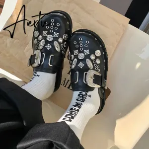Aiertu  Women Slip-On Punk Mules Slippers Thick Sole Metal Rivet Decoration Cool Street Clogs Round Toe Casual Rome Beach Sandals Slides