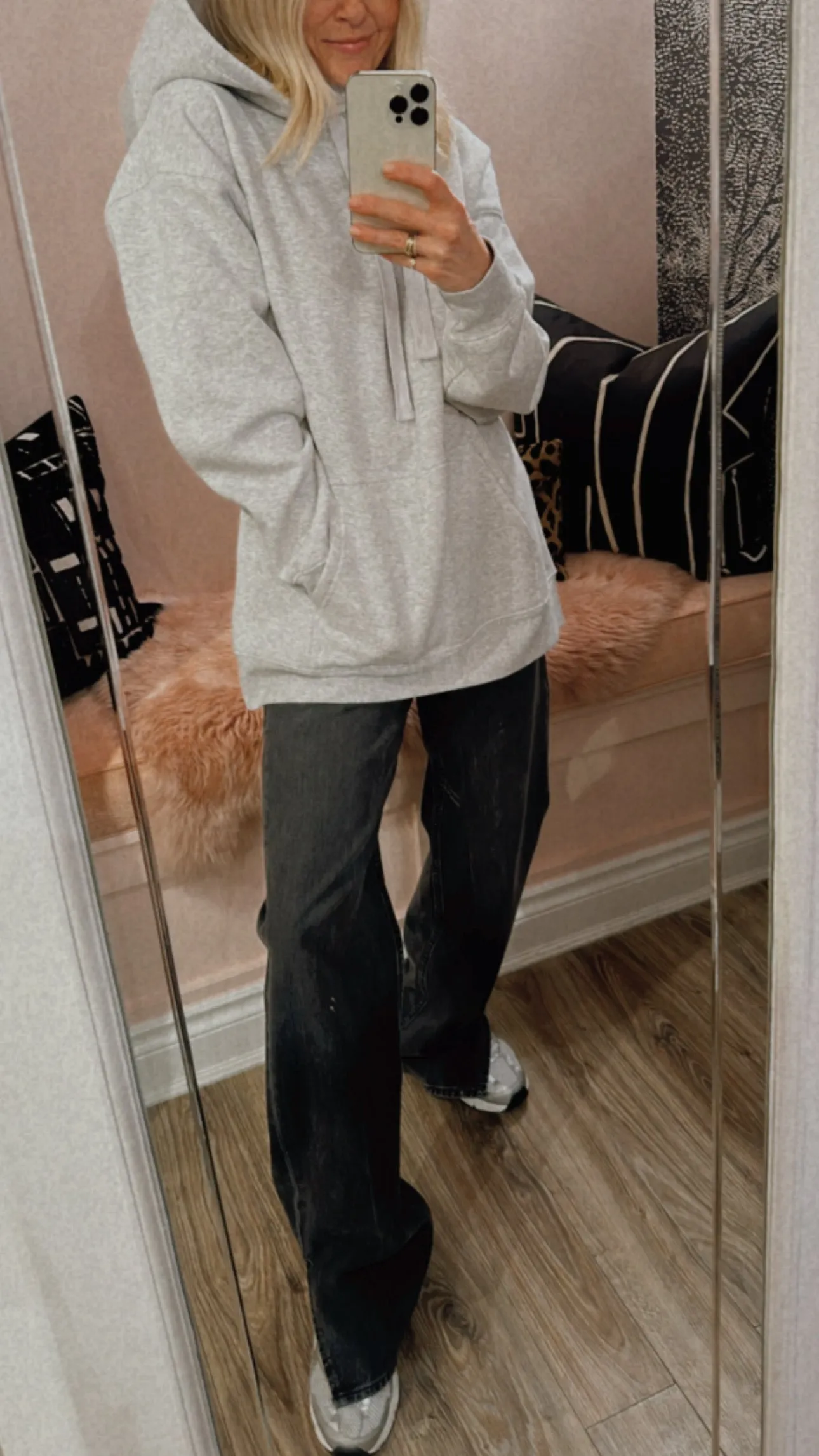 'Babes Supporting Babes - Big Sister' Hoodie