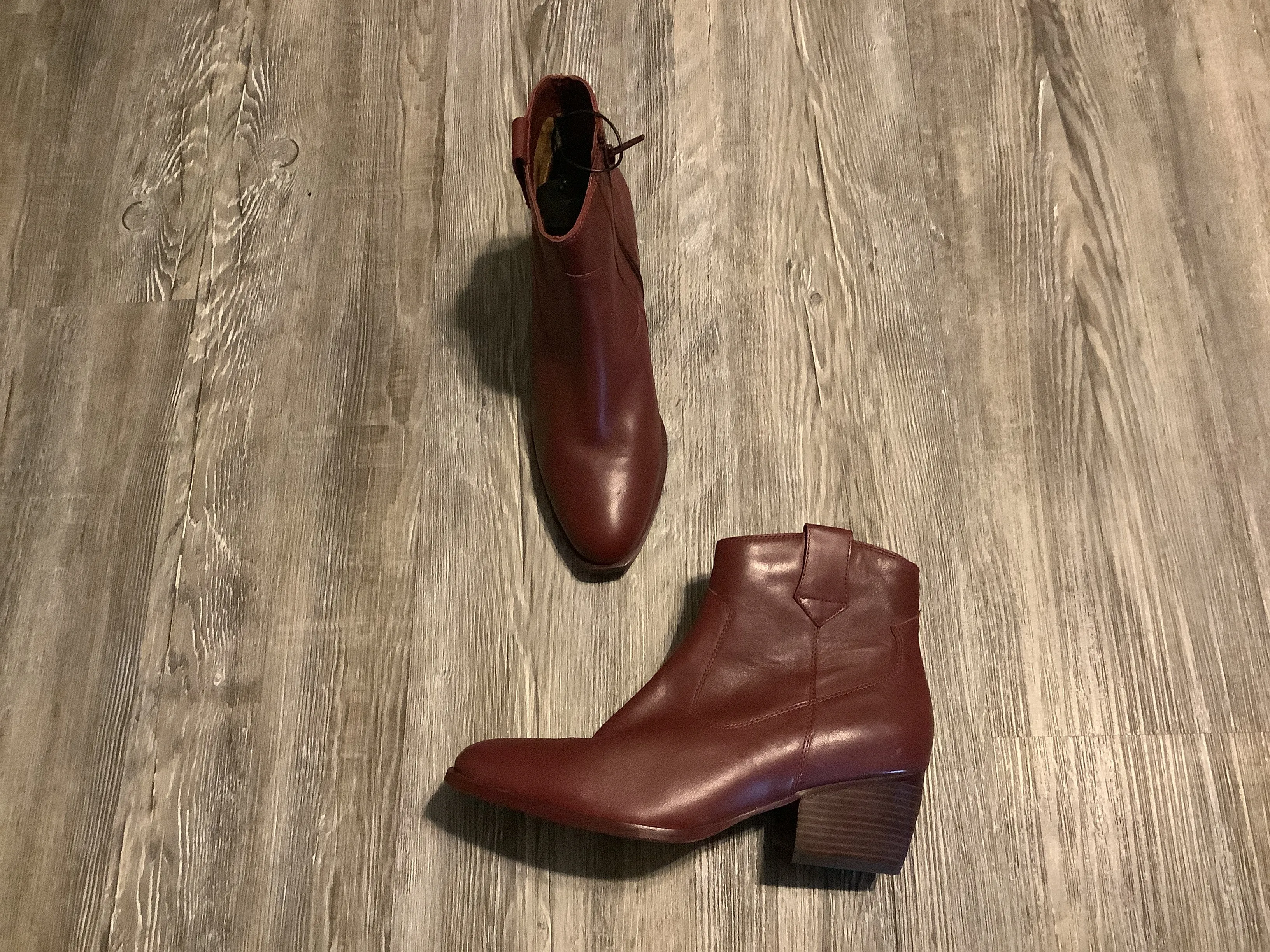 Boots Ankle Heels By Seychelles In Red, Size: 8