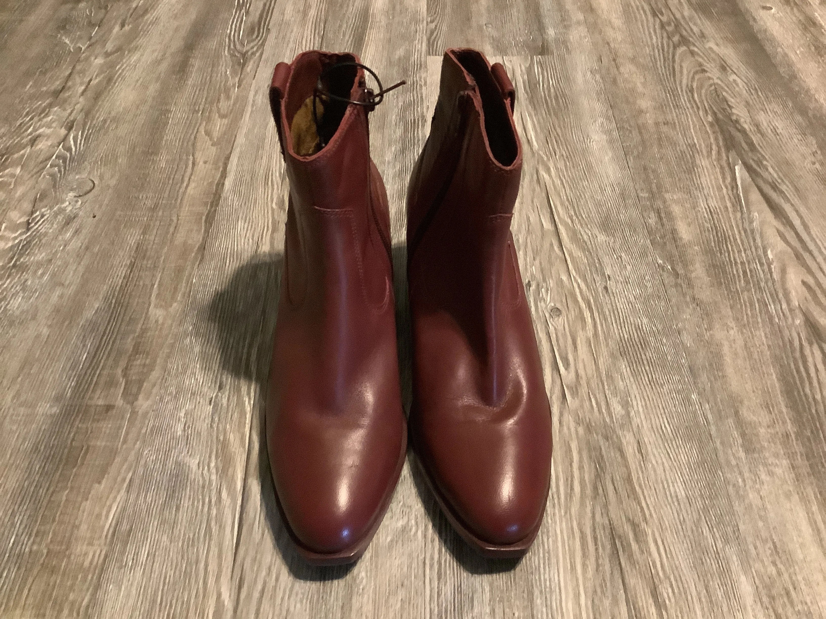 Boots Ankle Heels By Seychelles In Red, Size: 8