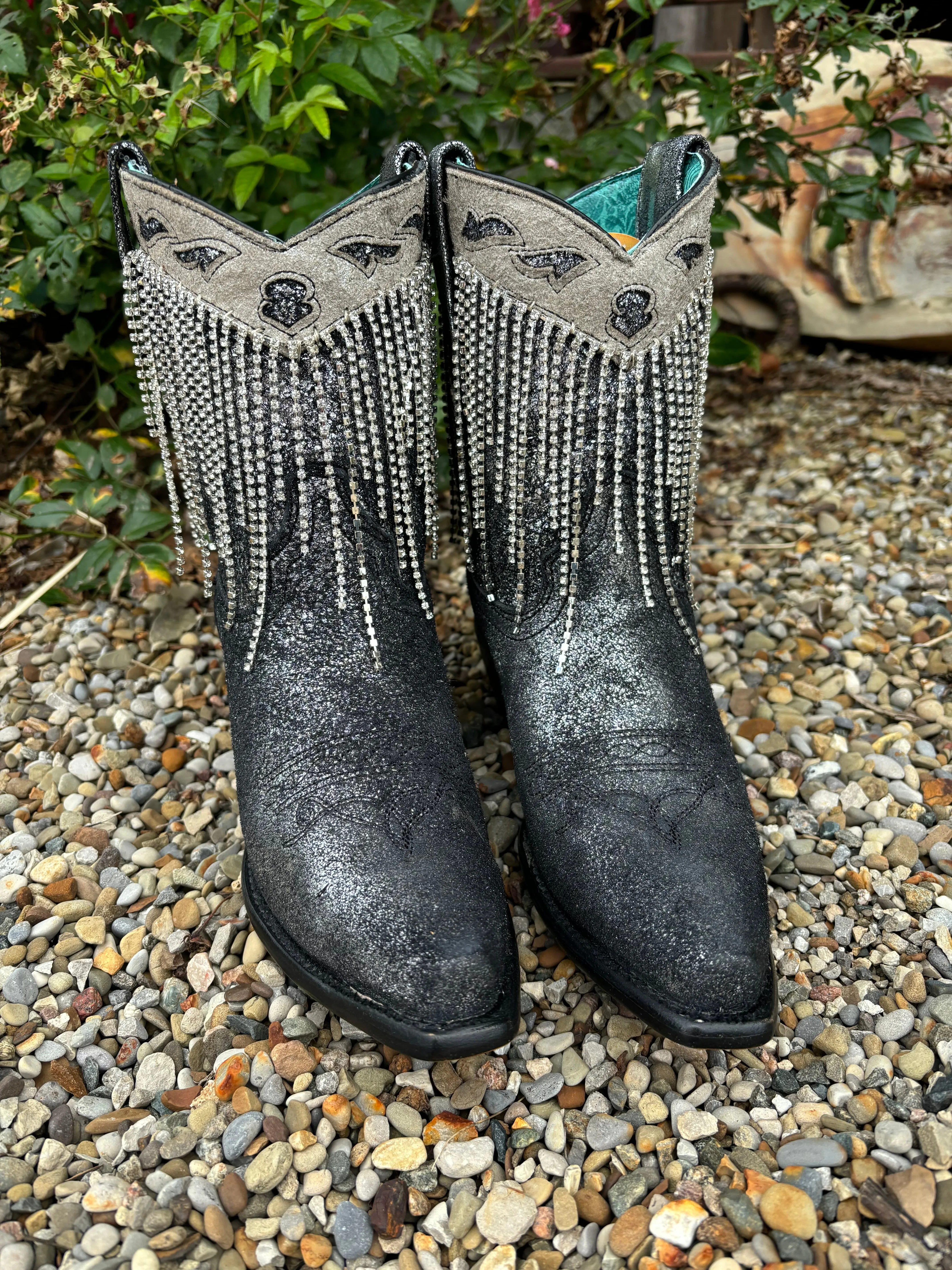 Corral Women's Black & Silver Overlay Crystal Fringe Snip Toe Ankle Cowgirl Boots Z5252