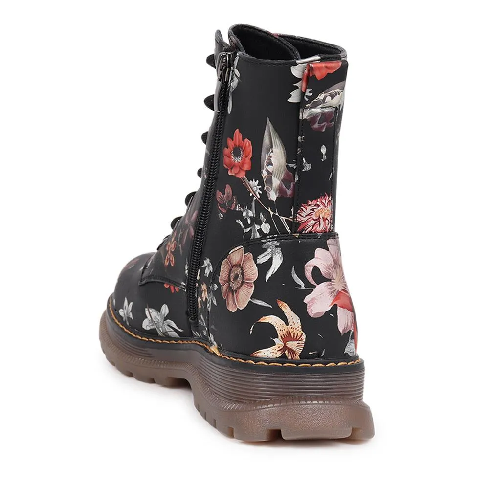 Lace-Up Floral Boots  - PINYI40011 / 326 033
