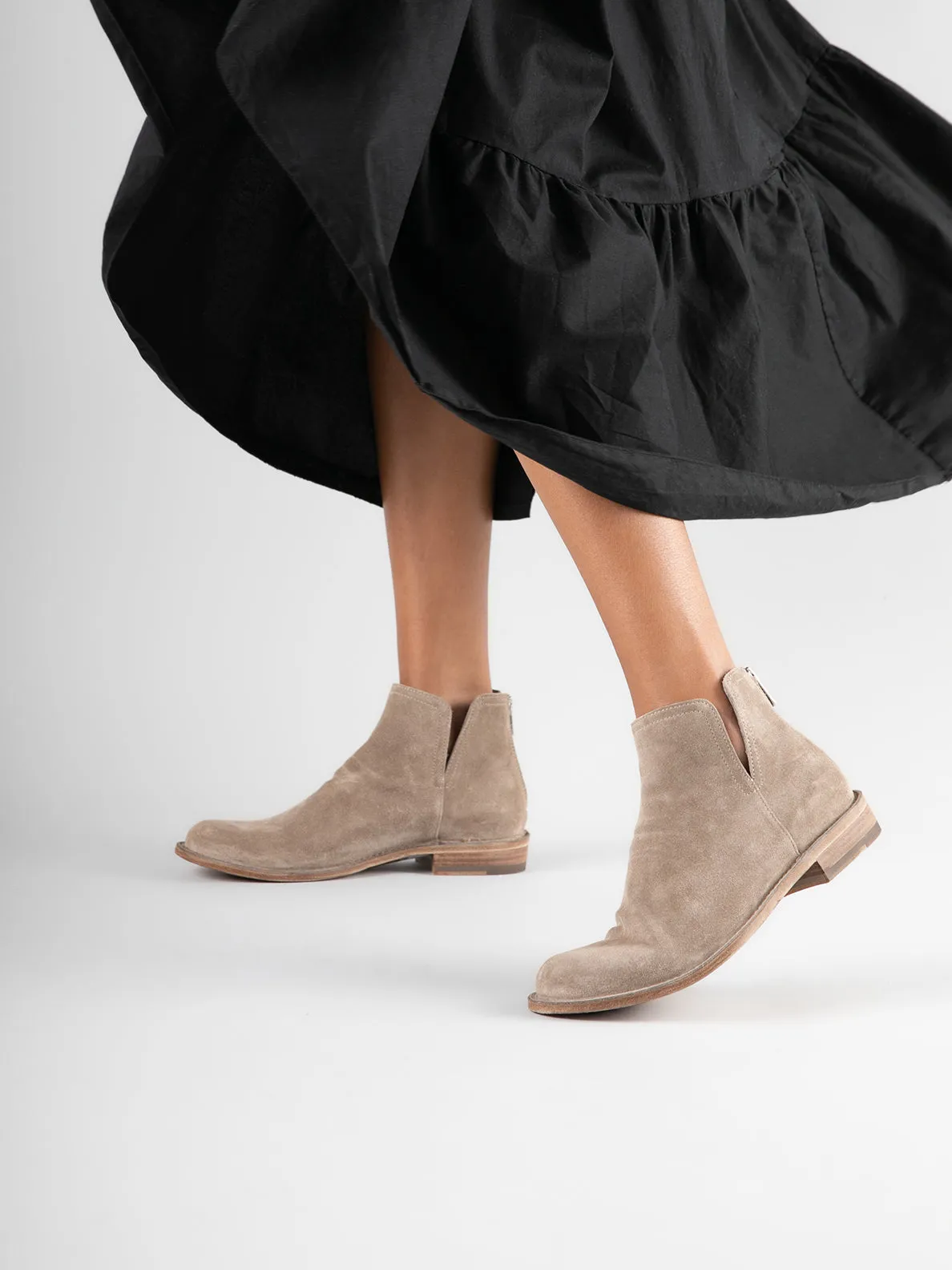 LEGRAND 160 - Ivory Suede Ankle Boots