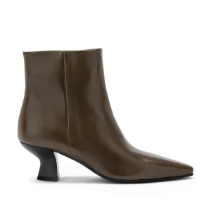 NEW NICOLE LOW