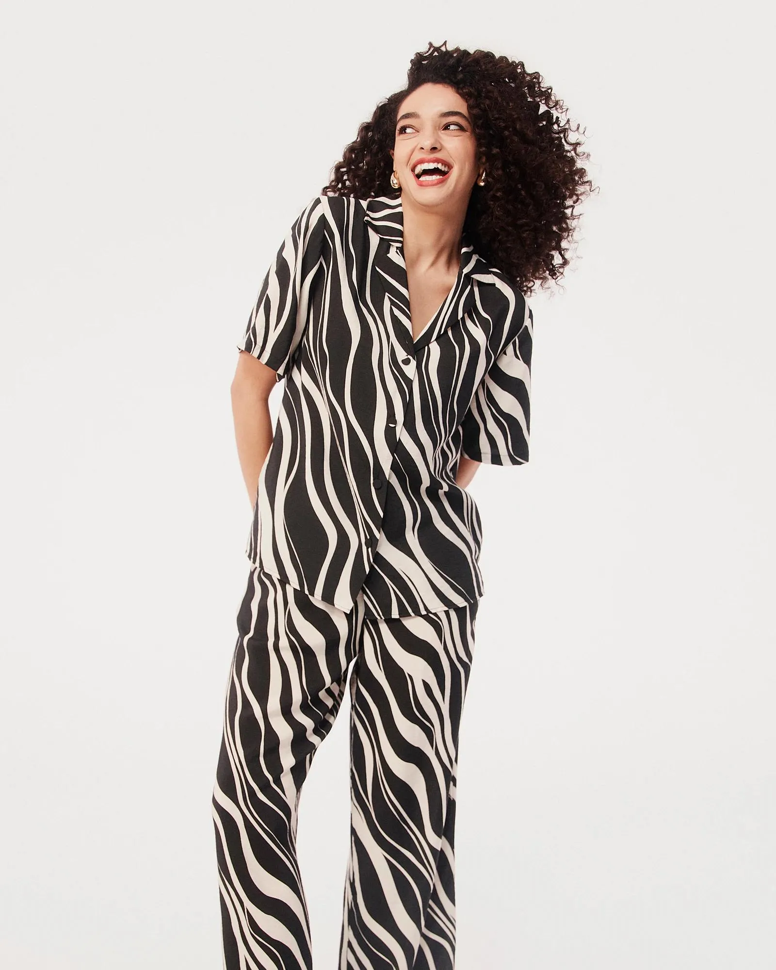 popular  Resort Wide Leg Pants - Lily Loves - Black Wavy