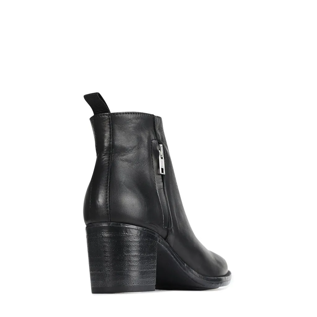 SEROS LEATHER ANKLE BOOT