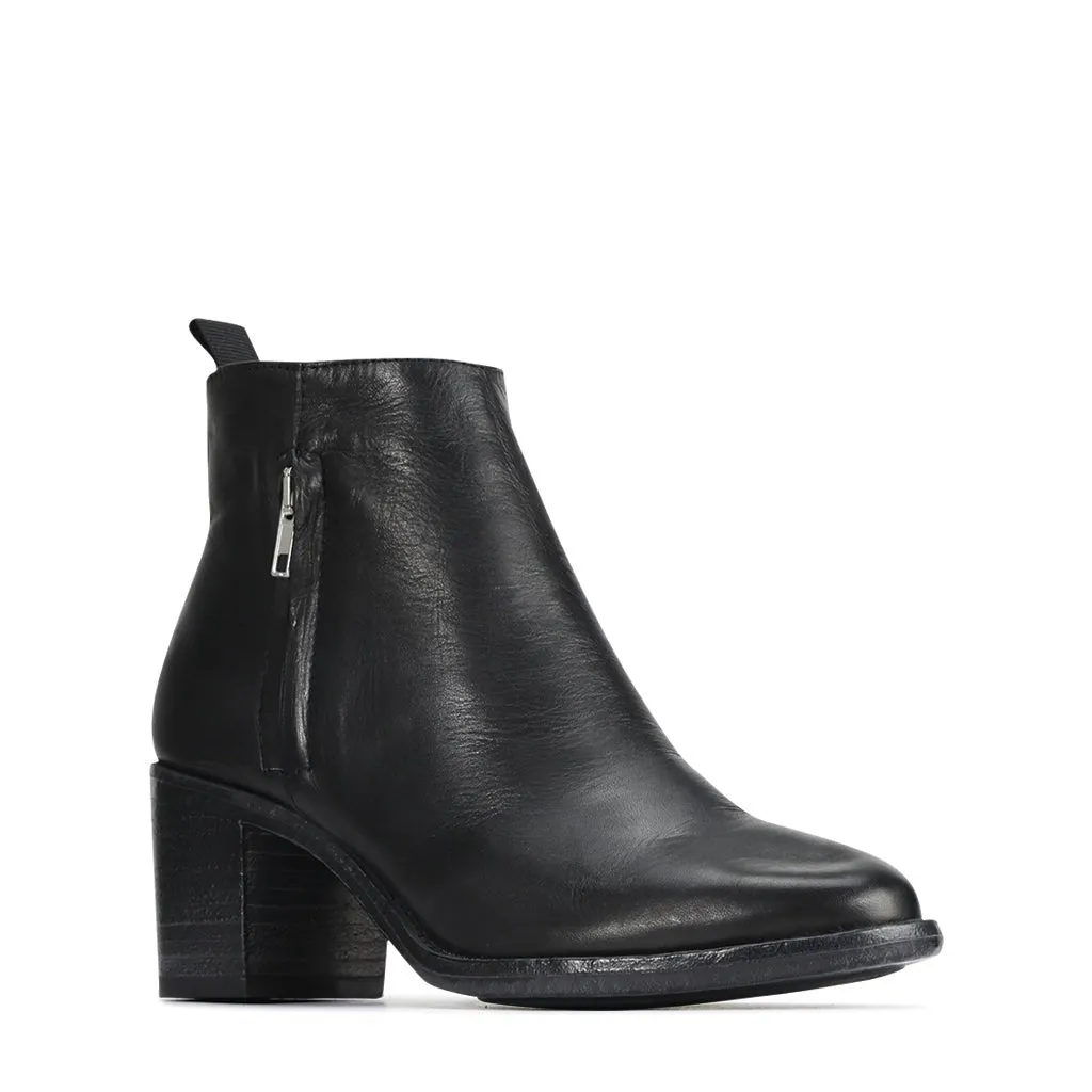 SEROS LEATHER ANKLE BOOT