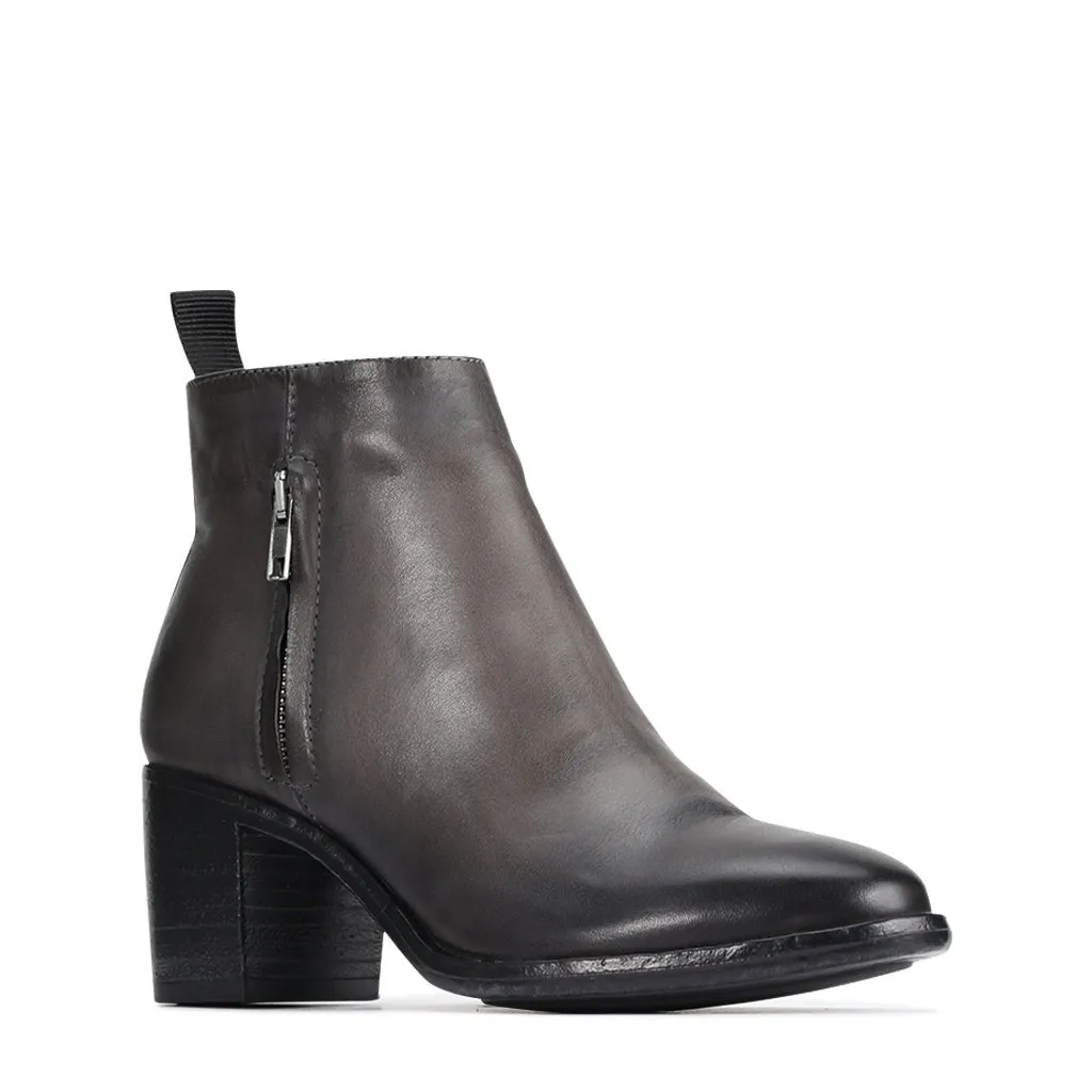 SEROS LEATHER ANKLE BOOT