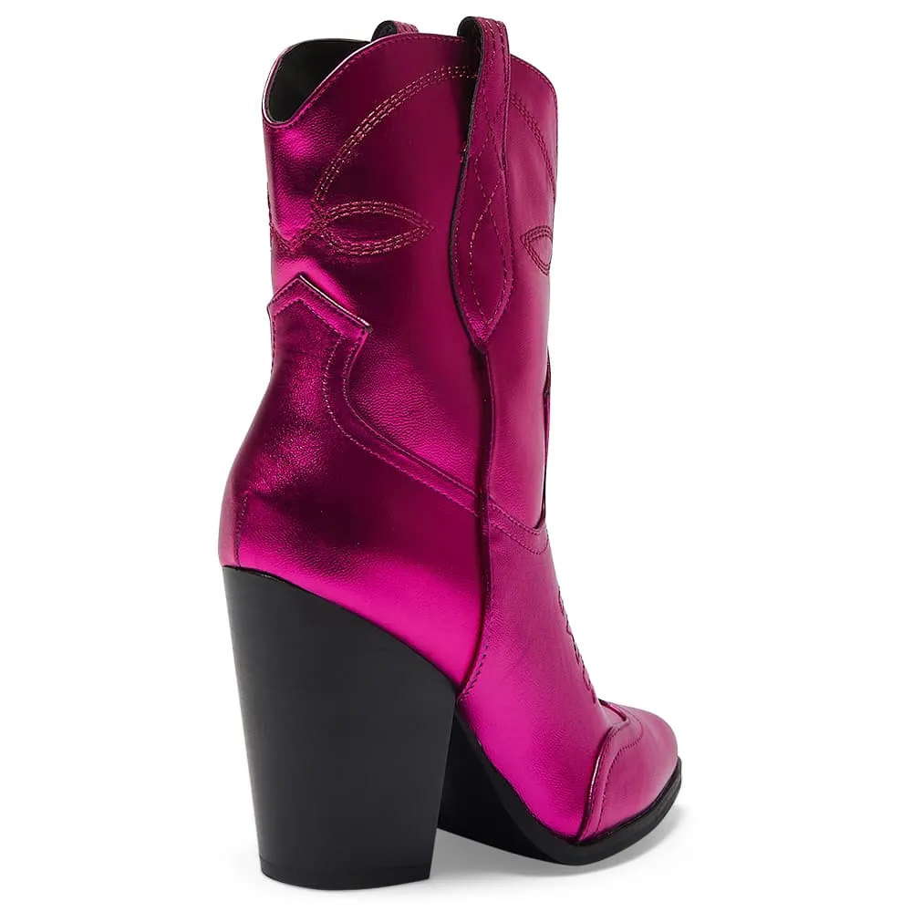 Tammy Boot in Metallic Pink