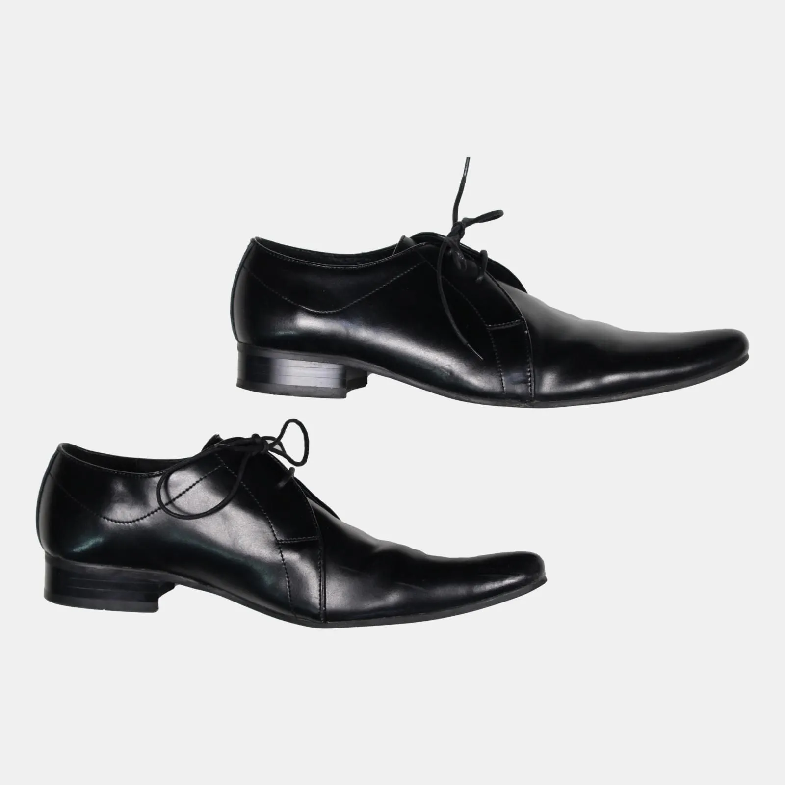Vouet Shoes
